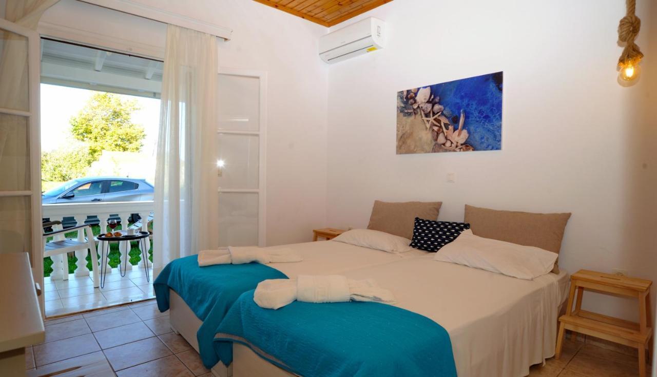 Serenity Apartments Ájos Jeórjos Eksteriør bilde